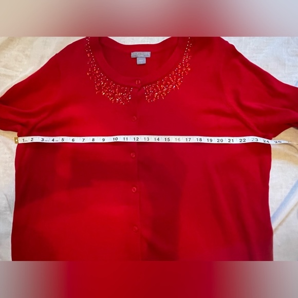 Laura Scott Woman red cardigan beaded collar button up size 1x - Picture 9 of 10